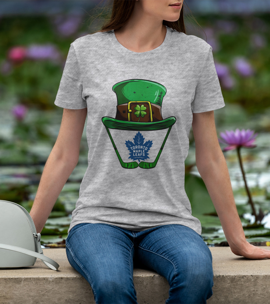 Toronto Maple Leafs St. Patrick's Day Hockey Hat And Clover T-Shirt