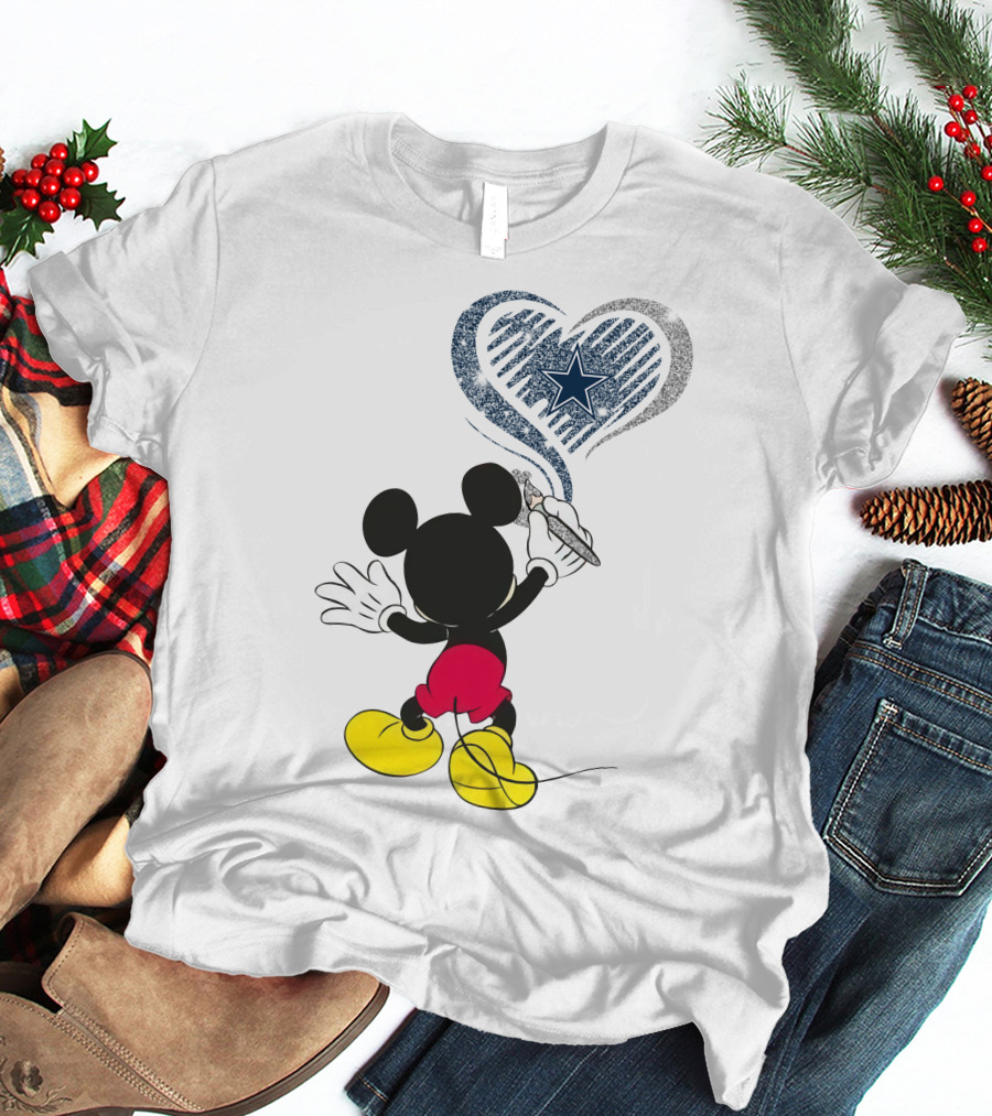 Mickey Painting Dallas Cowboys Heart Star T-Shirt