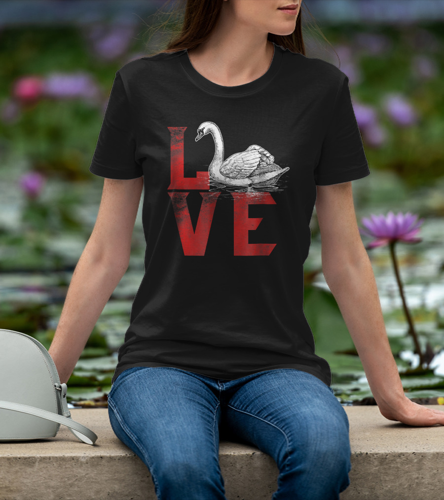 Love Swans Cute Waterbird Wild T-Shirt