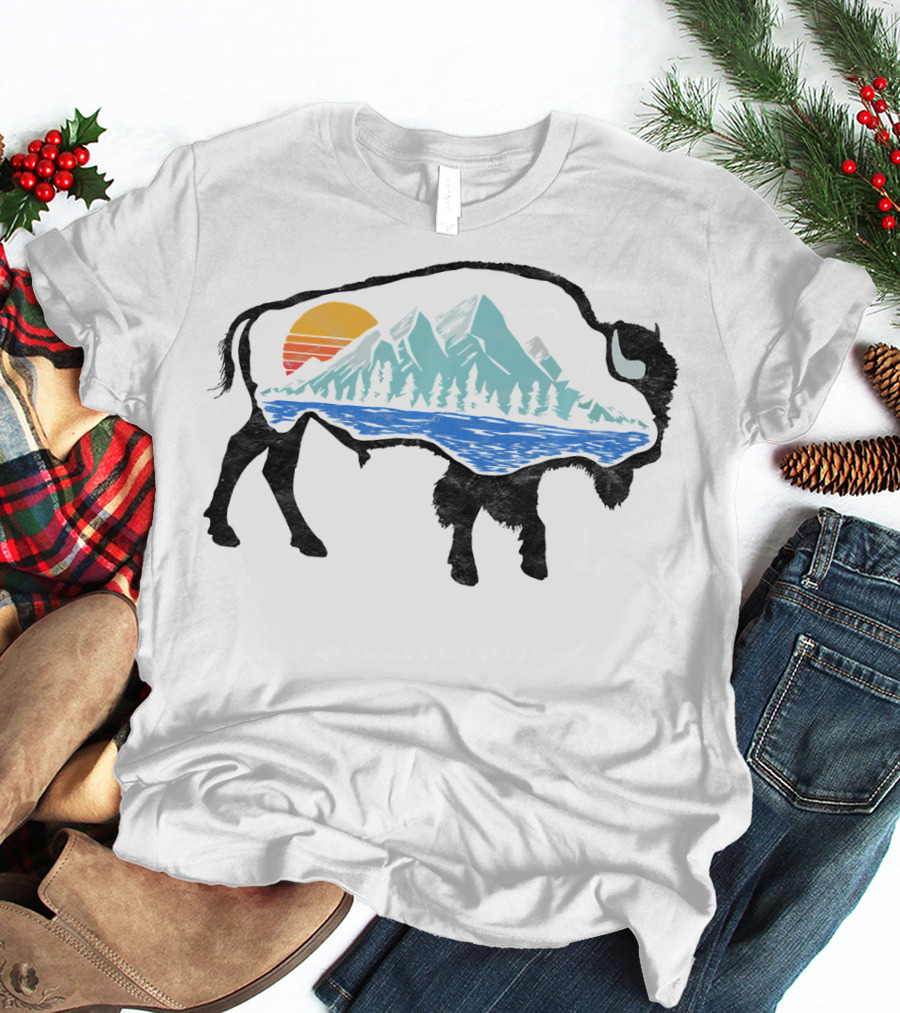 Vintage National Park Landscape Bison Mountain Sunset T-Shirt