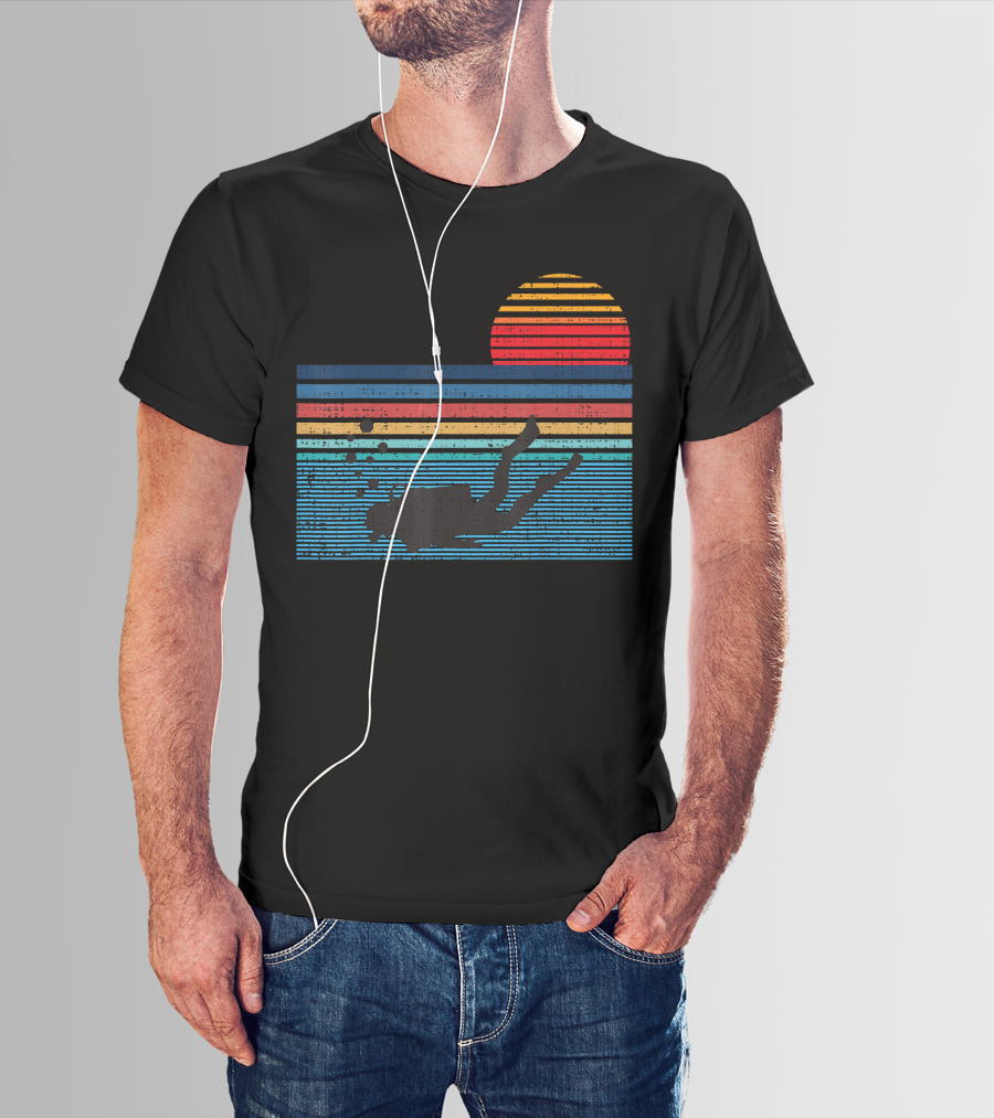 Vintage Scuba Diving 80s Sunset Silhouette Stripes T-Shirt