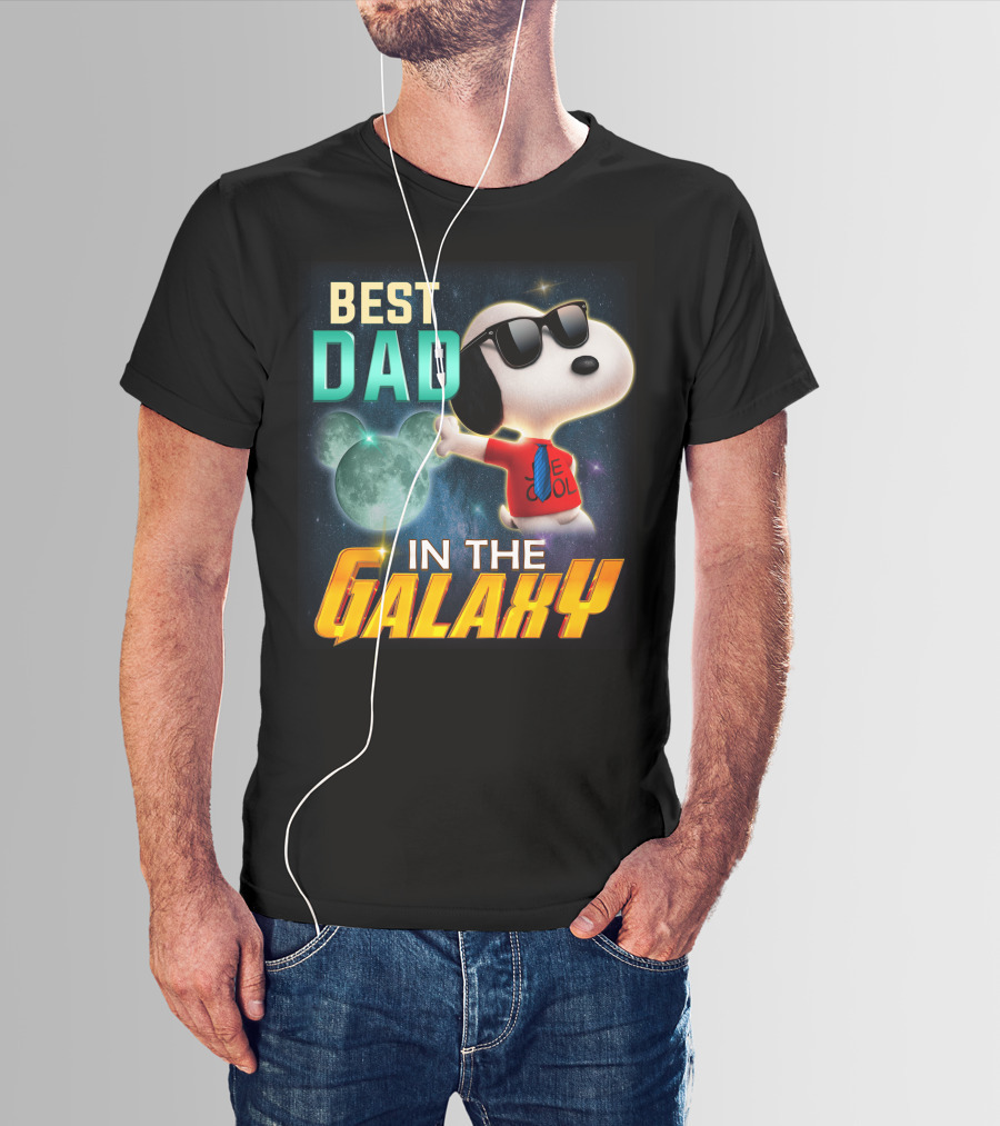 BEST DAD IN THE GALAXY SNOOPY E COOL T-Shirt