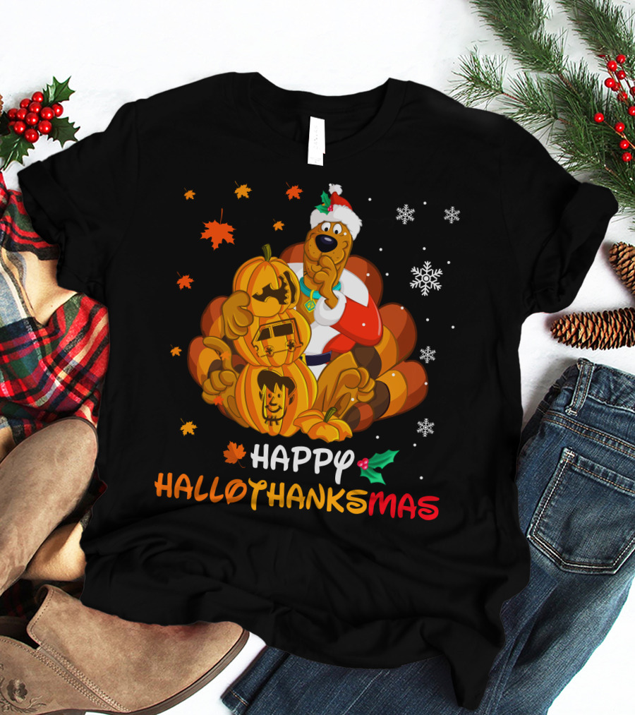 Happy Hallothanksmas Scooby-Doo Pumpkin Santa Hat T-Shirt