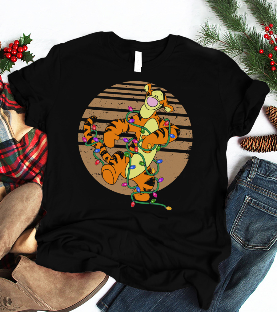 Tigger Wrapped In Christmas Lights Circle T-Shirt