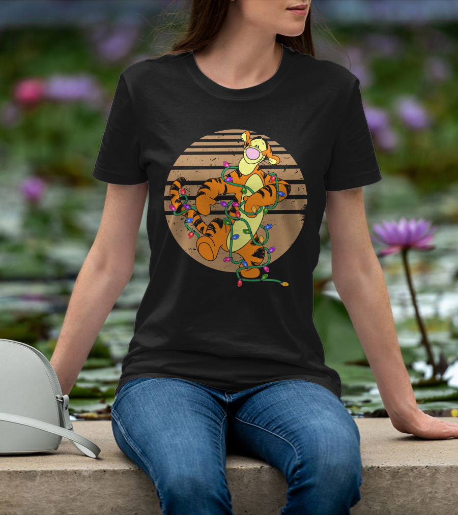 Tigger Wrapped In Christmas Lights Circle T-Shirt