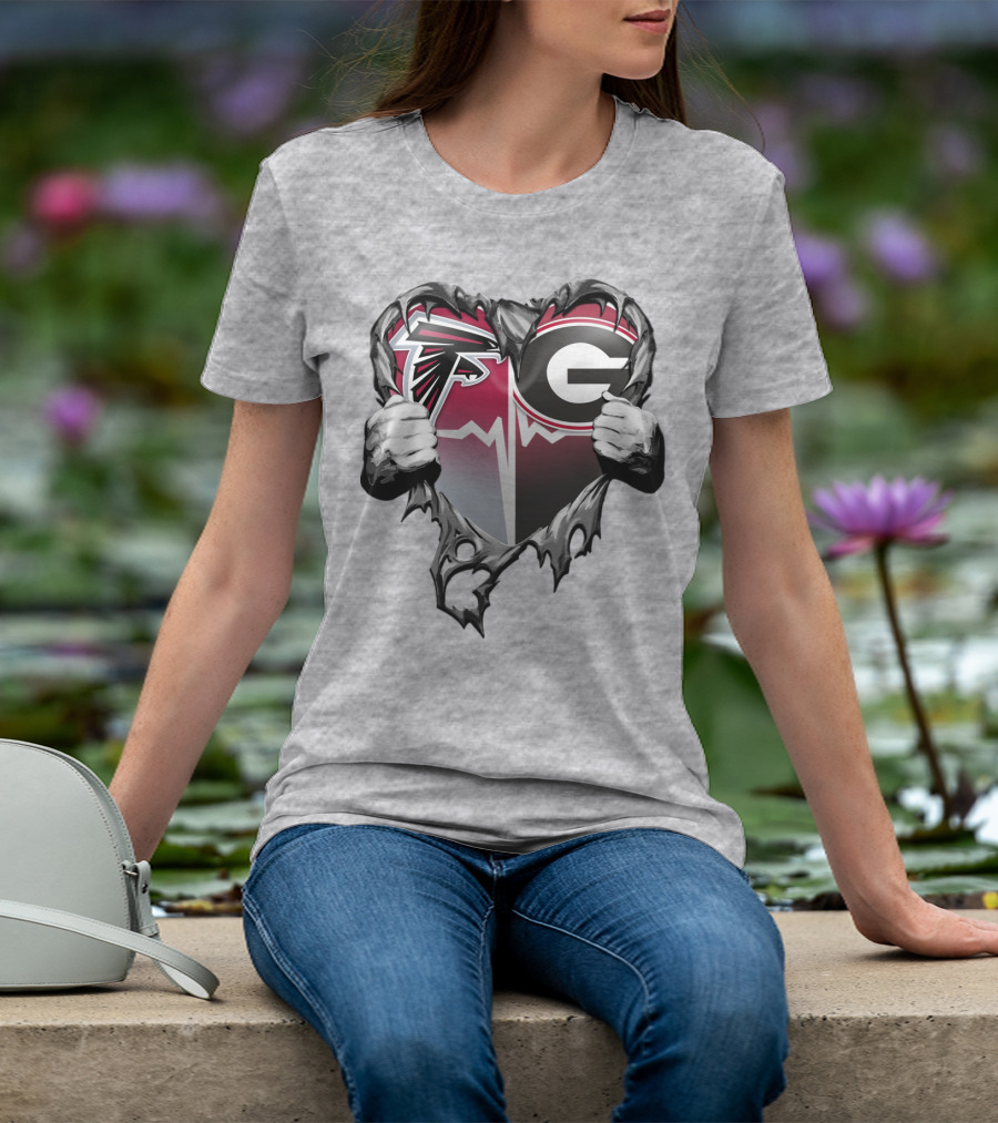 Atlanta Falcons Georgia Bulldogs Heart Torn T-Shirt