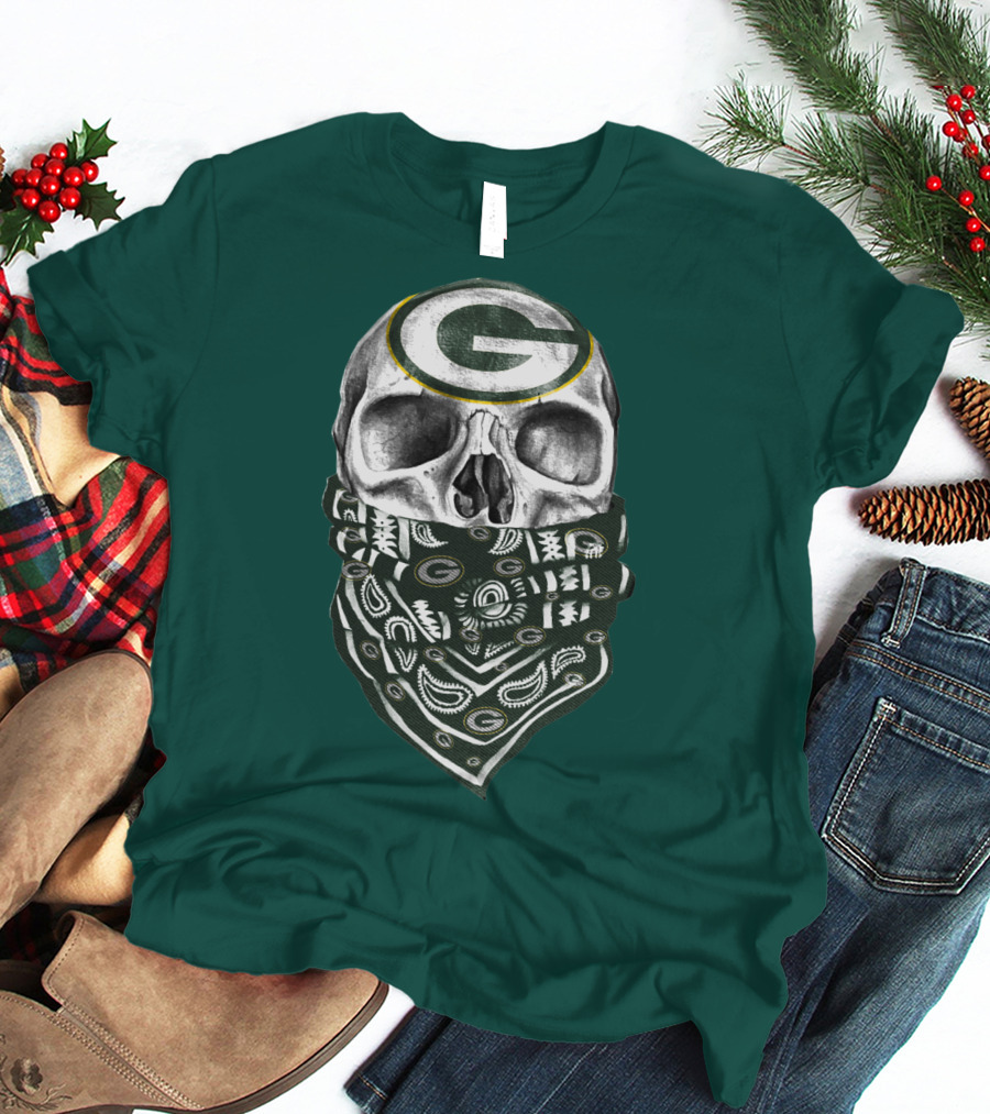 Green Bay Packers Skull With Bandana Featuring T-Shirt