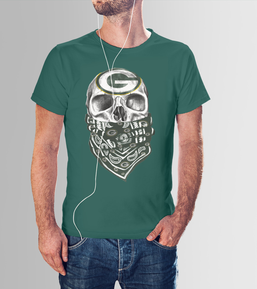 Green Bay Packers Skull With Bandana Featuring T-Shirt