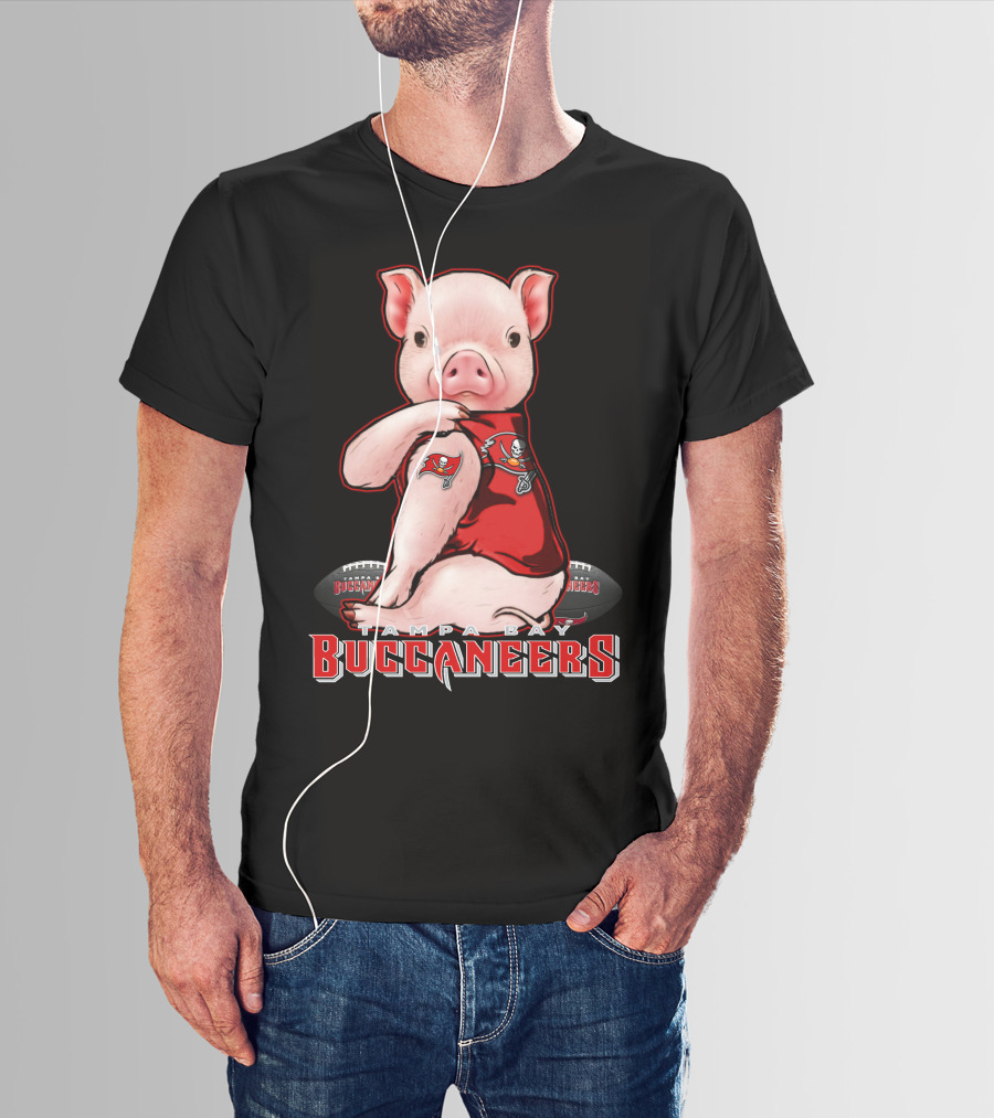 Tampa Bay Buccaneers Pig Football Fan T-Shirt
