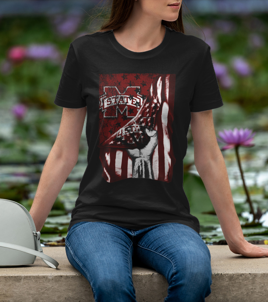 Mississippi State Bulldogs American Flag Fist T-Shirt