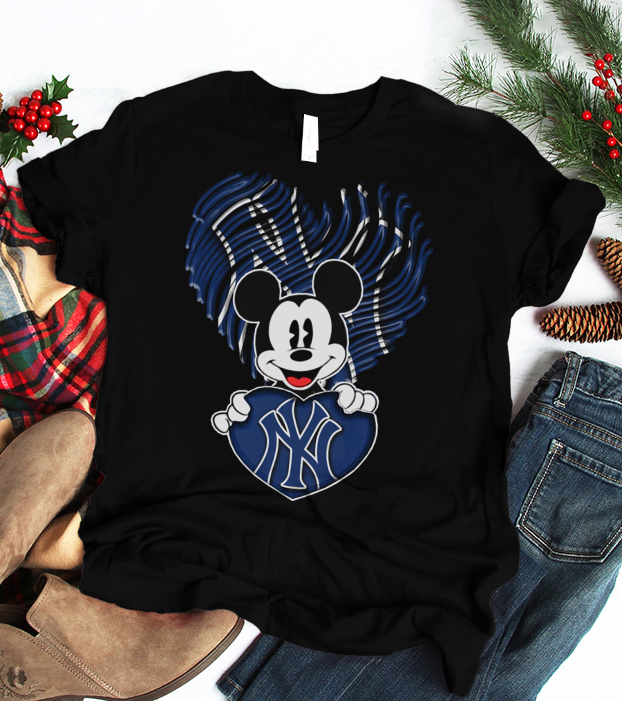 Mickey Mouse New York Yankees Heart NY T-Shirt