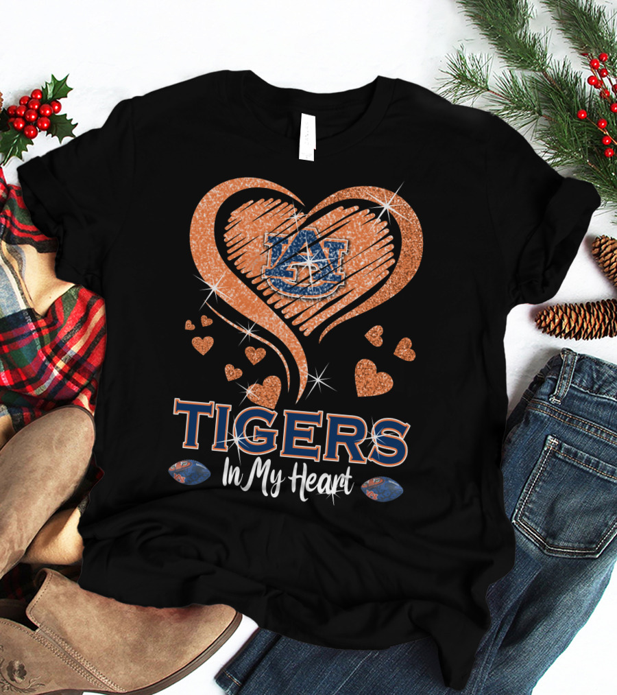 Tigers In My Heart Auburn University Logo With Glitter Hearts T-Shirt