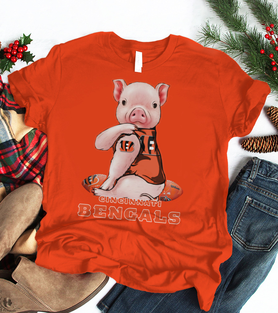 Cincinnati Bengals Pig With Football T-Shirt