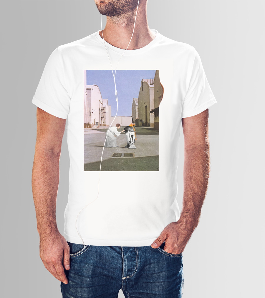 Wish You Were Leia With Princess And Droid In Iconic Courtyard Scene T-Shirt