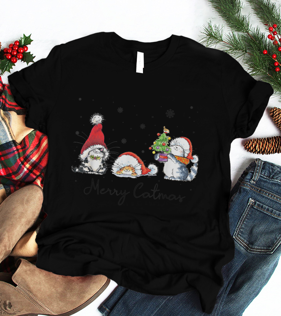 Cats In Santa Hats With Merry Catmas For Cat Lovers T-Shirt
