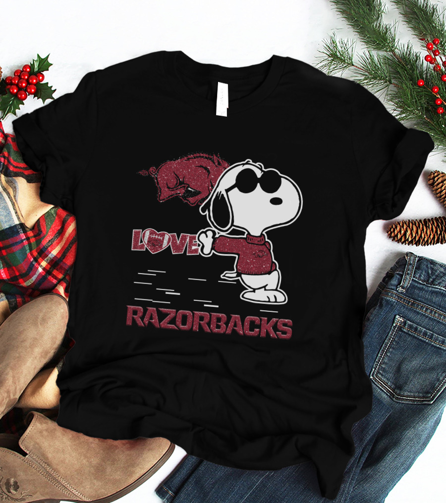 Snoopy Love Razorbacks Arkansas T-Shirt