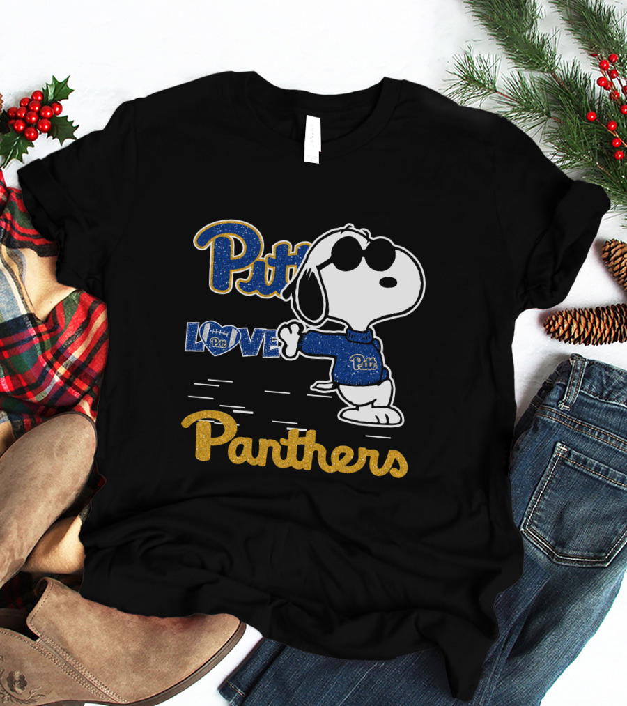 Pitt Love Snoopy Panthers T-Shirt