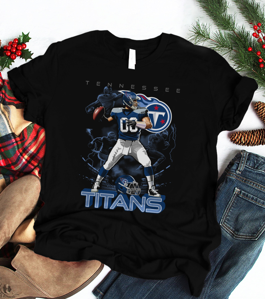 Tennessee Titans Football Player With Logo And Helmet T-Shirt