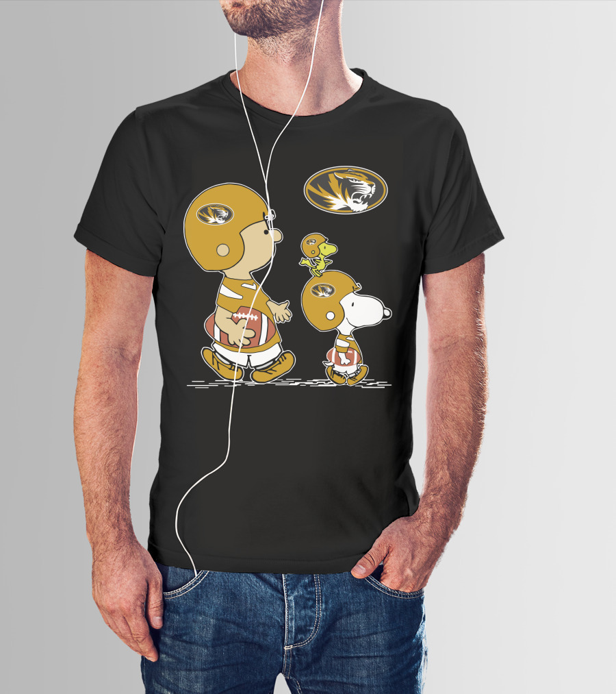 Charlie Brown And Snoopy Missouri Tigers Football Helmet T-Shirt