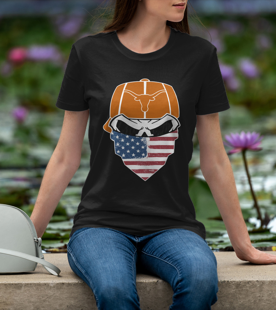Texas Longhorns Skuls American Flag Bandana T-Shirt