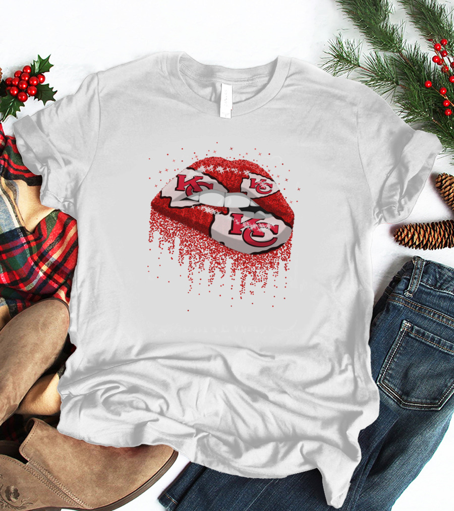 Kansas City Chiefs Red Glitter Lips T-Shirt