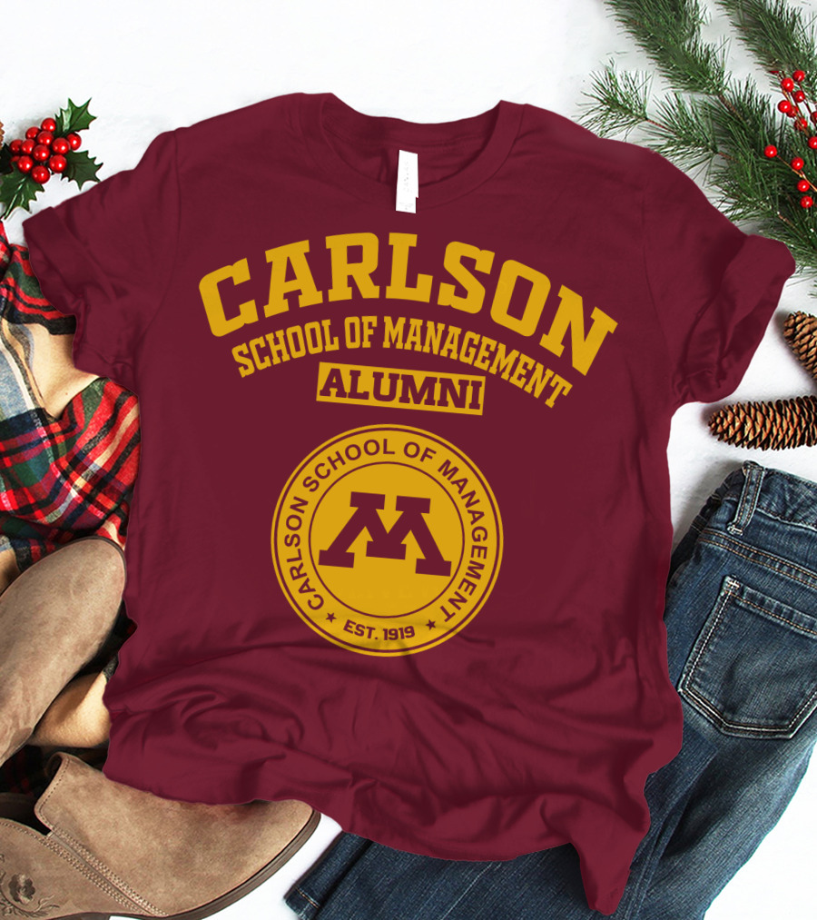 CARLSON SCHOOL OF MANAGEMENT ALUMNI EST. 1919 T-Shirt