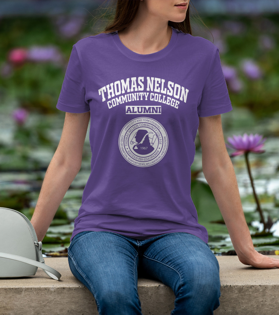 Thomas Nelson Community College Alumni 1967 Seal James City And York Counties Hampton Newport News Williamsburg Poquoson T-Shirt