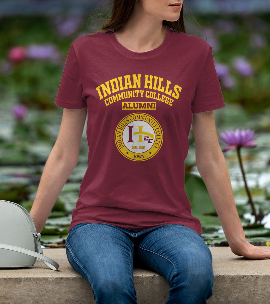Indian Hills Community College Alumni Est. 1966 Iowa T-Shirt