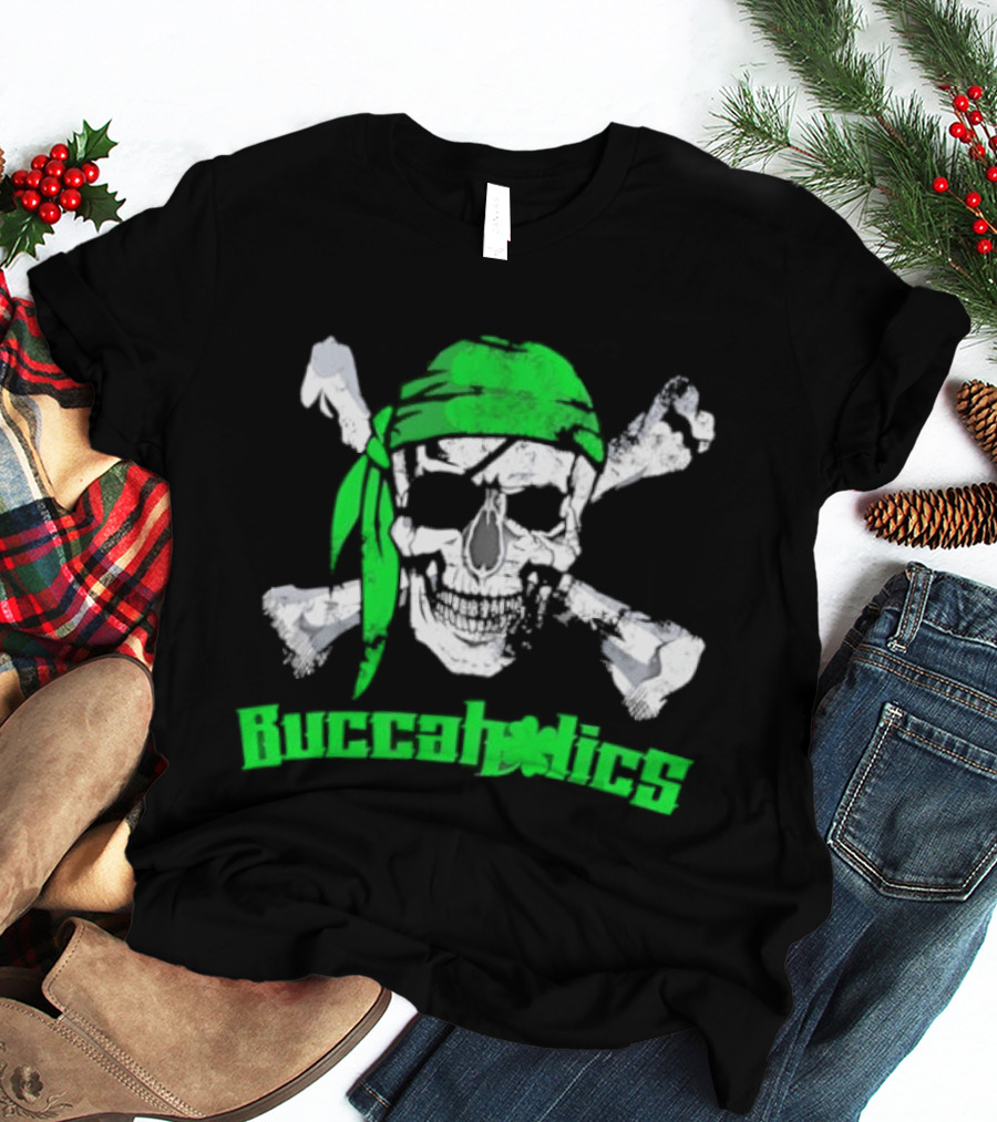Buccaholics Green Pirate Skull Crossbones Bandana T-Shirt