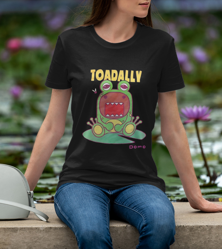 Toadally Domo Cartoon Frog With Red Mouth And Butterfly T-Shirt