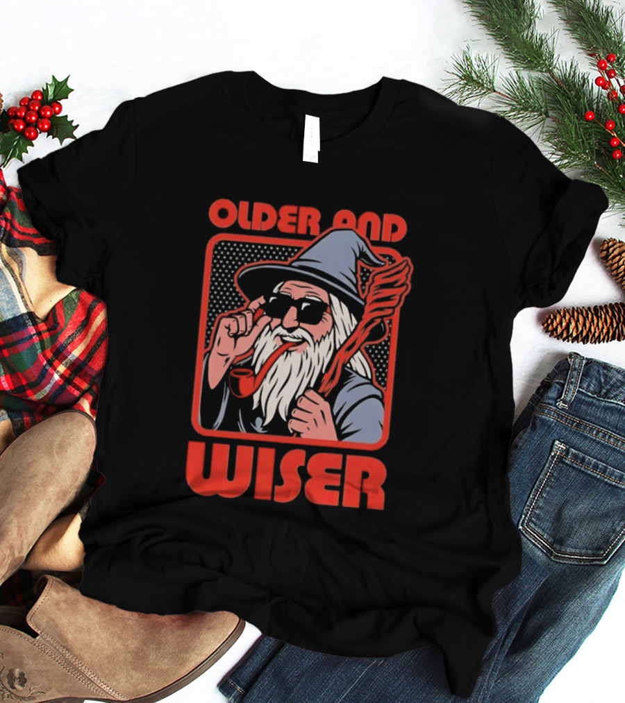 Older And Wiser Gandalf Smoking Pipe And Staff T-Shirt