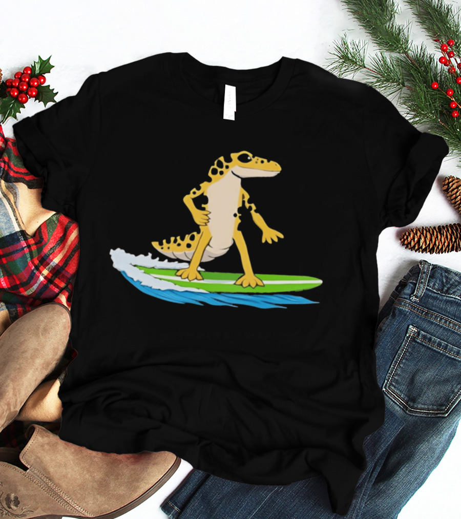 Leopard Gecko Yellow Lizard Riding Surfboard T-Shirt