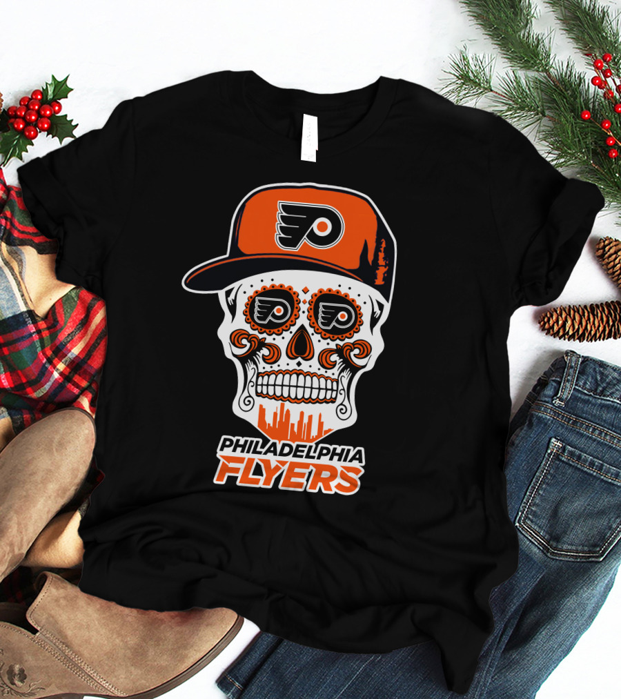 Philadelphia Flyers Skull Art With Cap And Skyline T-Shirt