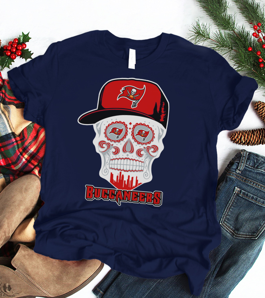 Buccaneers Skull With Hat T-Shirt