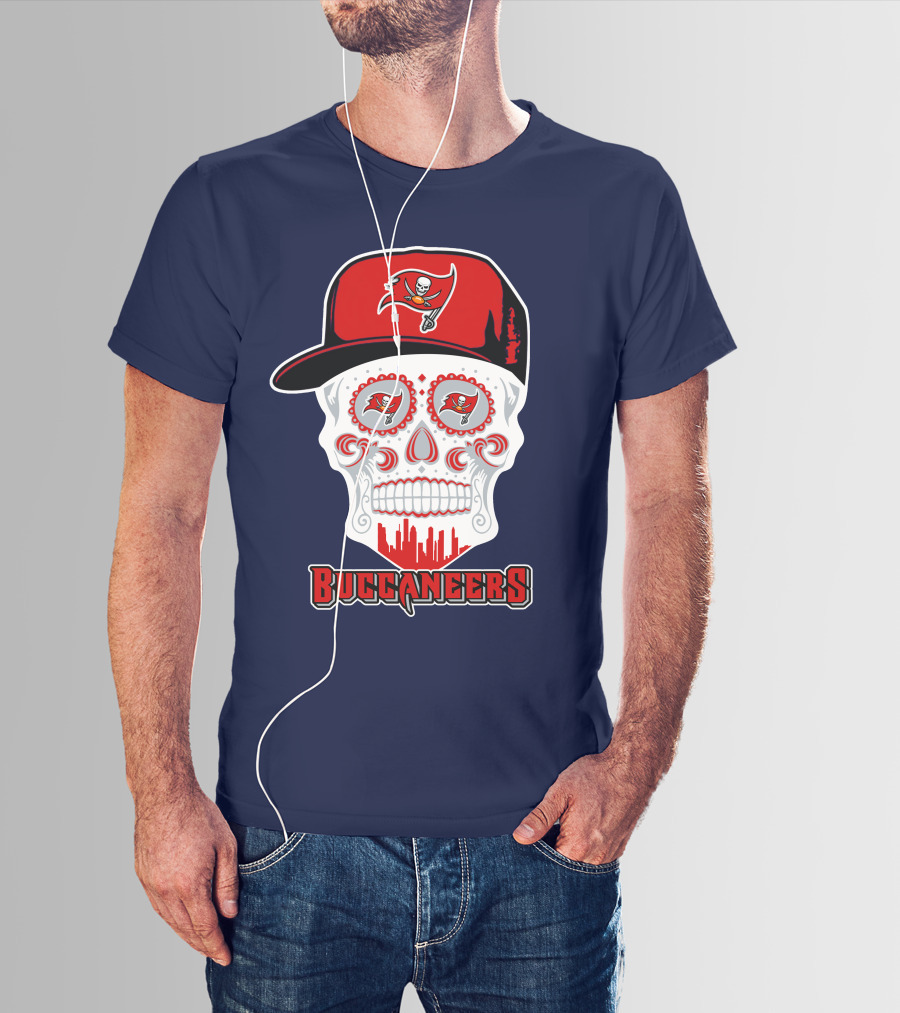 Buccaneers Skull With Hat T-Shirt