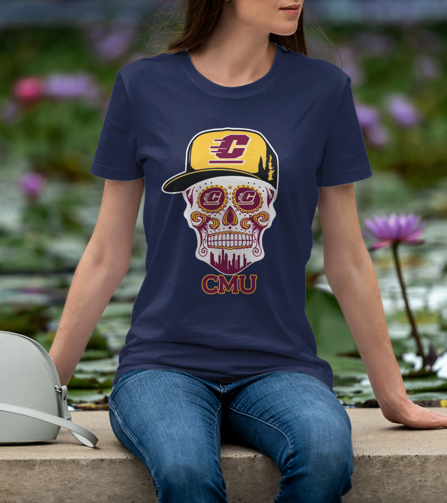 Cmu Central Michigan Chippewas Skull Logo With Cap And City Skyline T-Shirt