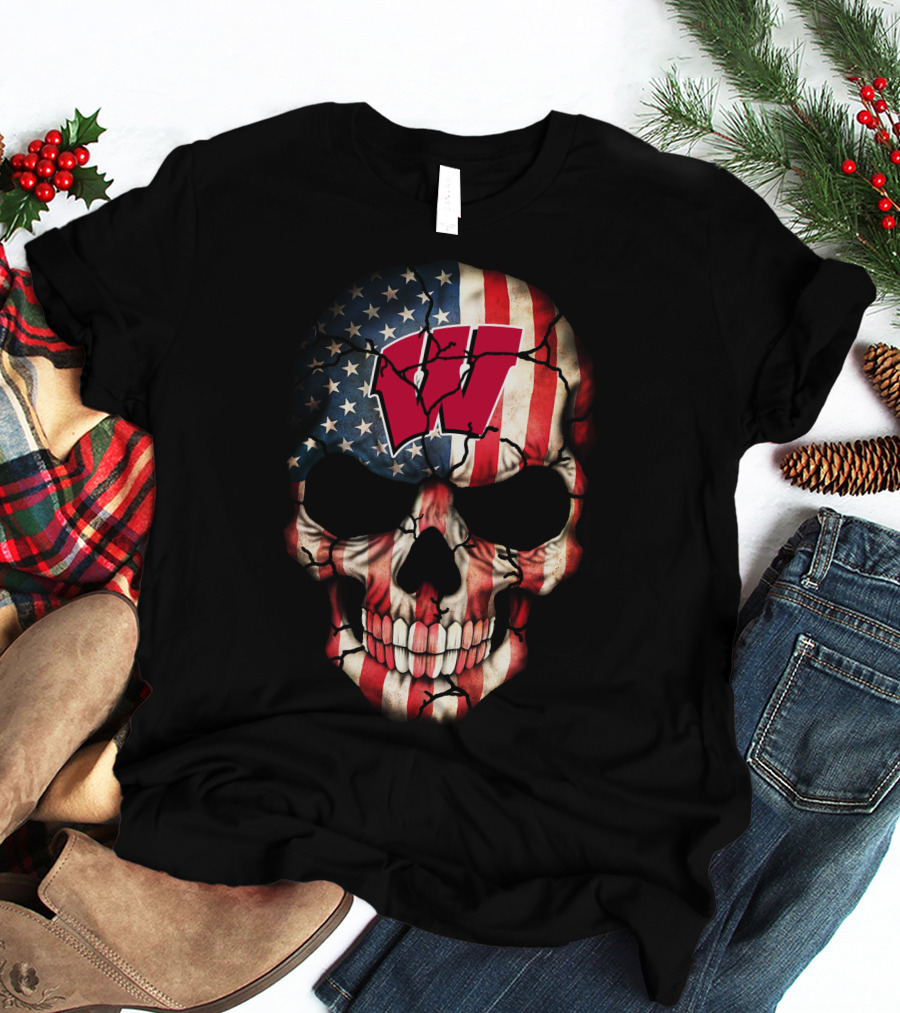 Wisconsin Badgers American Flag Skull W T-Shirt