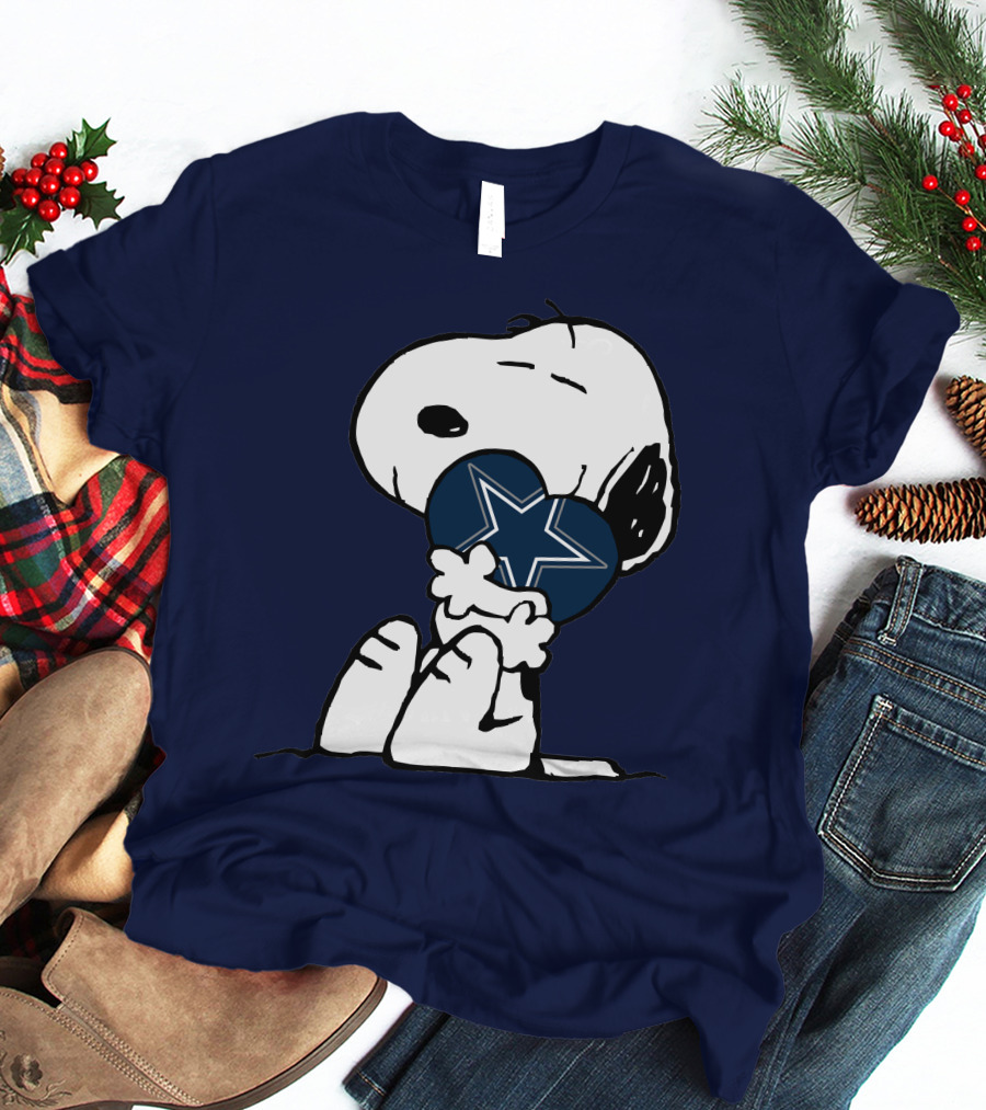 Snoopy Holding Dallas Cowboys Star T-Shirt