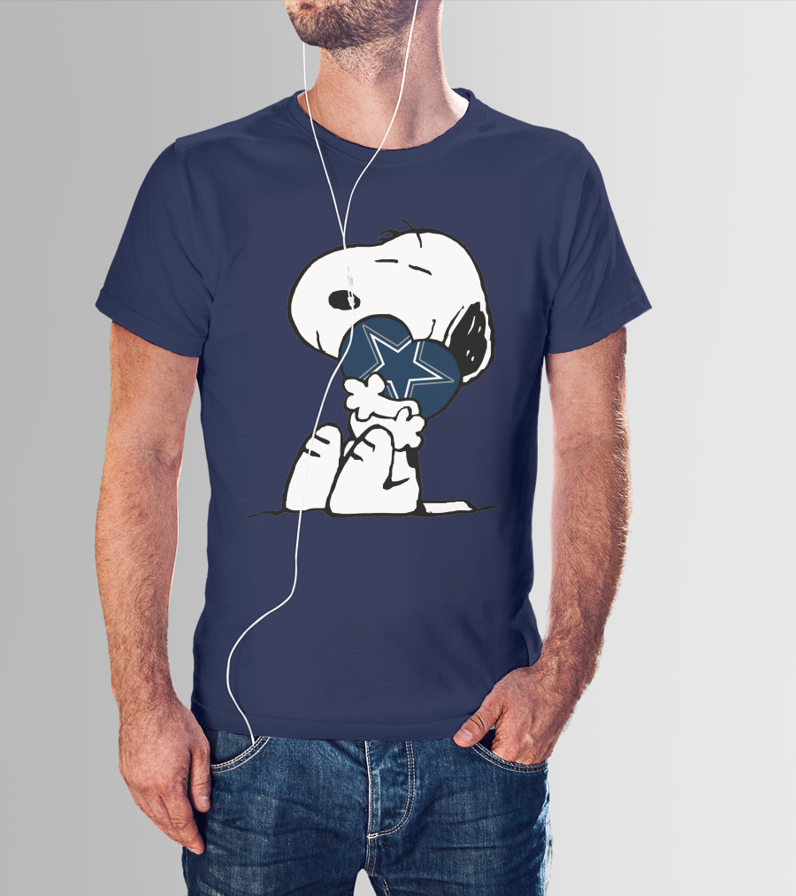 Snoopy Holding Dallas Cowboys Star T-Shirt