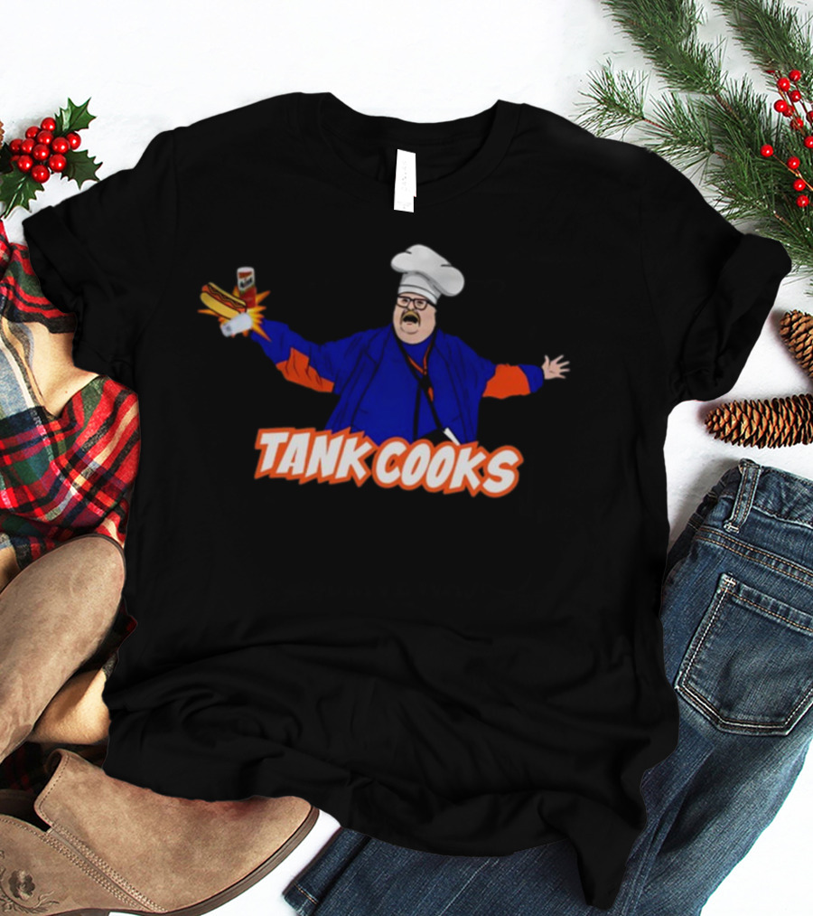 Tank Cooks Chef Hat Hot Dog Comic T-Shirt