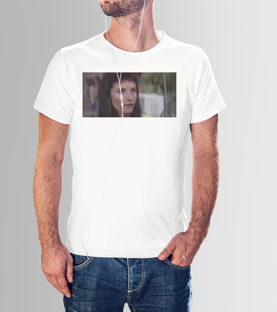 Courteney Cox Scream Movie Character House Party Scene T-Shirt