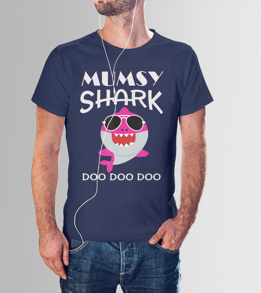 Mumsy Shark Sunglasses Doo Doo Doo T-Shirt