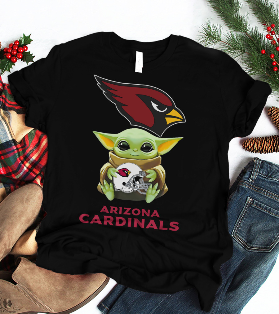 Star Wars Baby Yoda Holds Arizona Cardinals Helmet T-Shirt