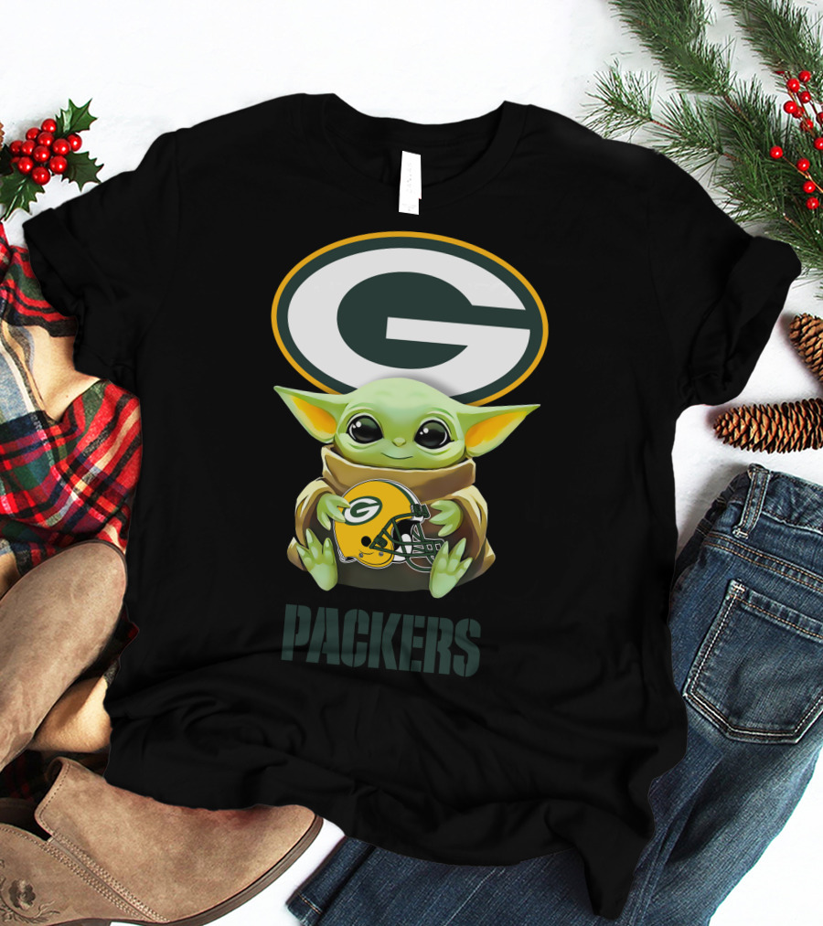 Star Wars Baby Yoda With Green Bay Packers Helmet And Logo Packers T-Shirt