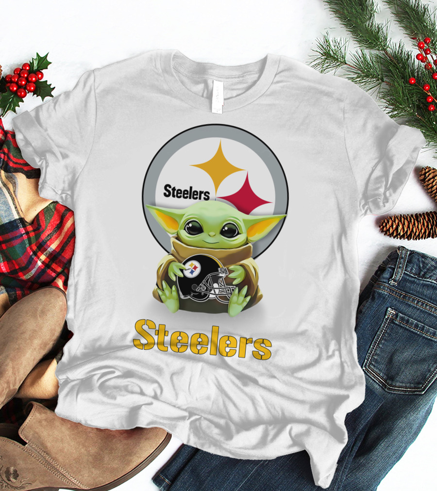 Grogu Steelers Helmet Hug Pittsburgh Steelers T-Shirt