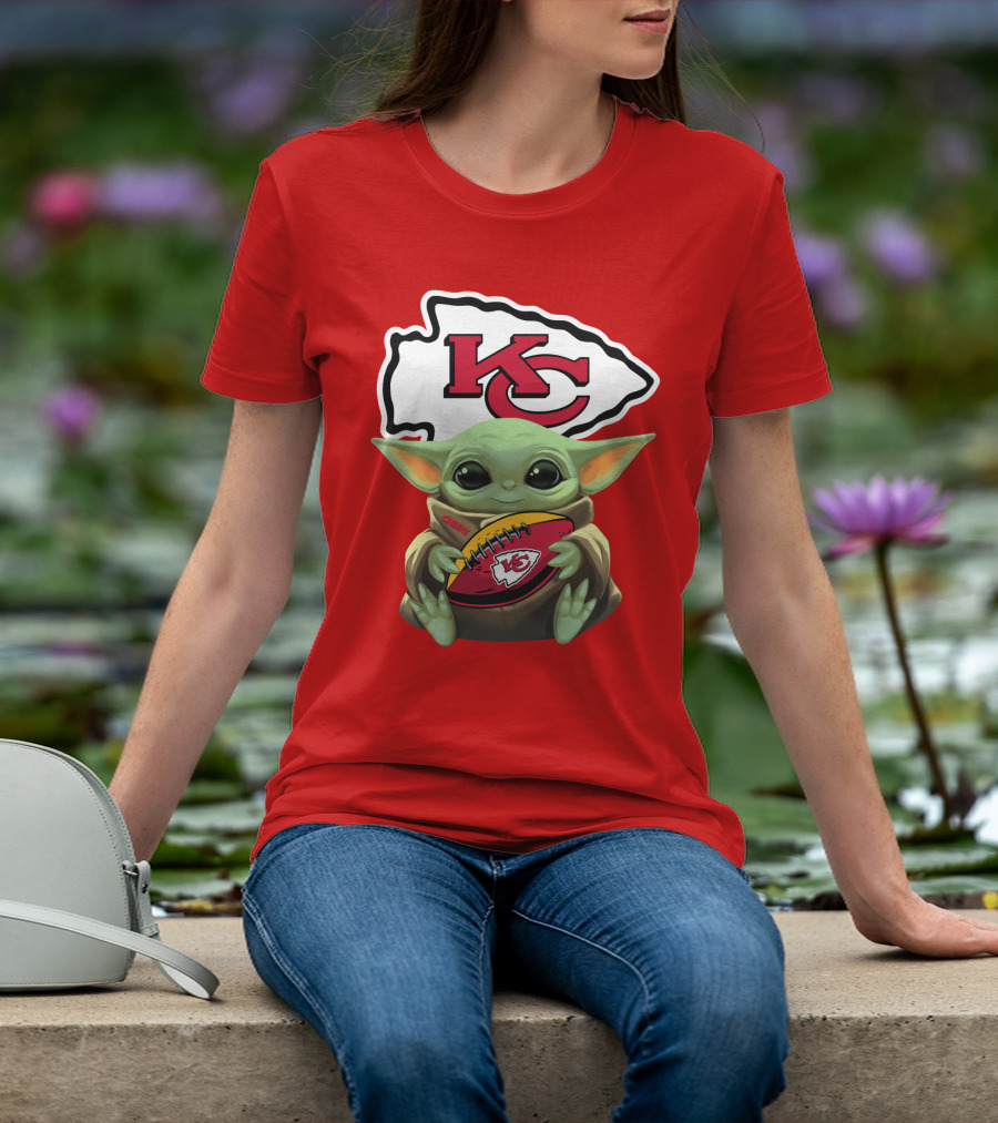 Babyyoda Holding Kansas City Chiefs Football T-Shirt