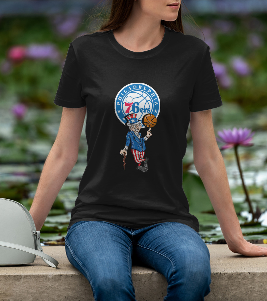Philadelphia 76ers Uncle Sam Spinning Basketball 4Th July T-Shirt