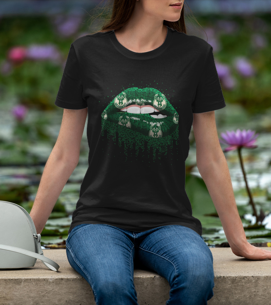 Milwaukee Bucks Lips Logo Pattern For Fans T-Shirt