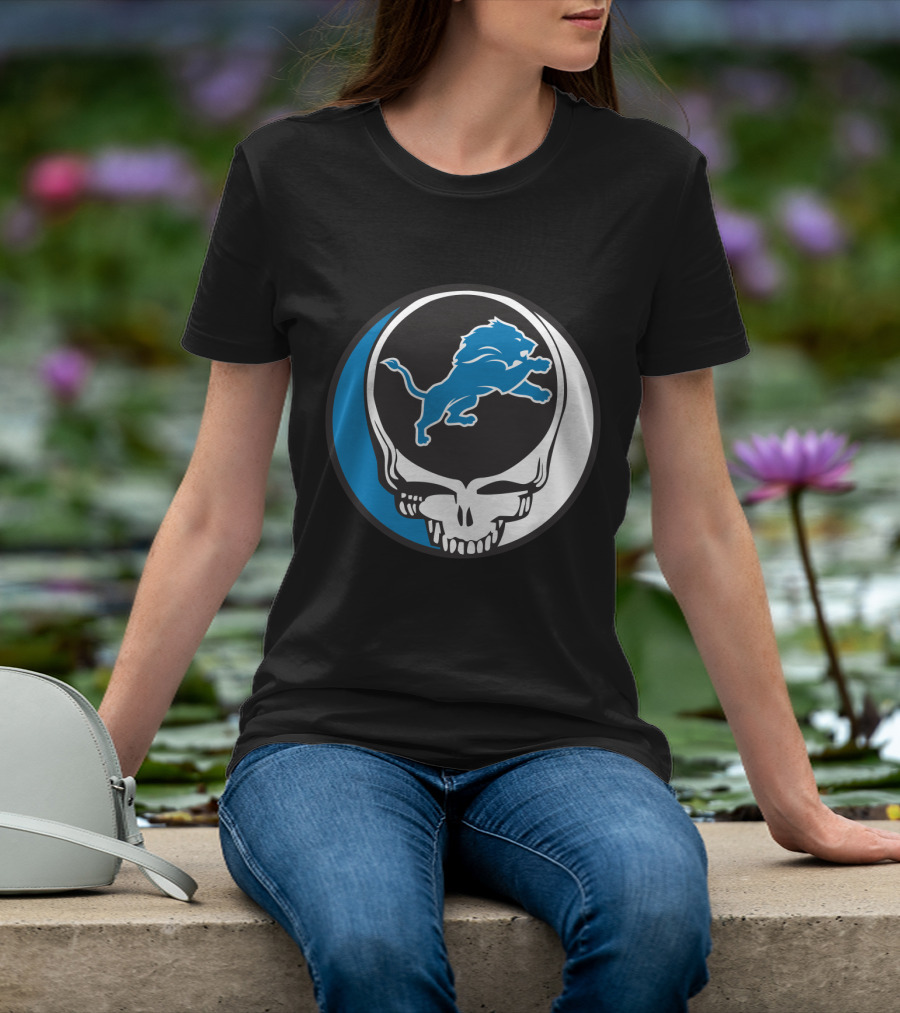 Detroit Lions Fans Grateful Dead Logo Fusion T-Shirt