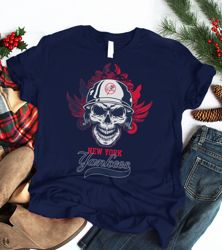 New York Yankees Skull Wings Helmet T-Shirt